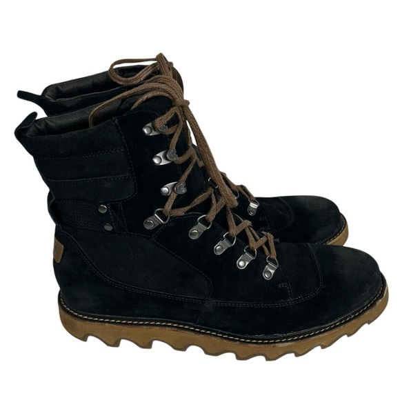 SOREL Black Suede Mukluk Boot Men's 10 Lug Sole - Picture 1 of 8